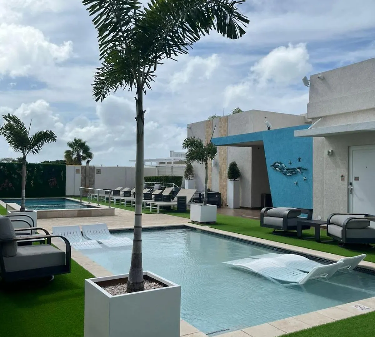 ***  Aruba Boutique & Art Hotel, BW Signature Collection - Only Adults - New Hotel Palm Beach Aruba
