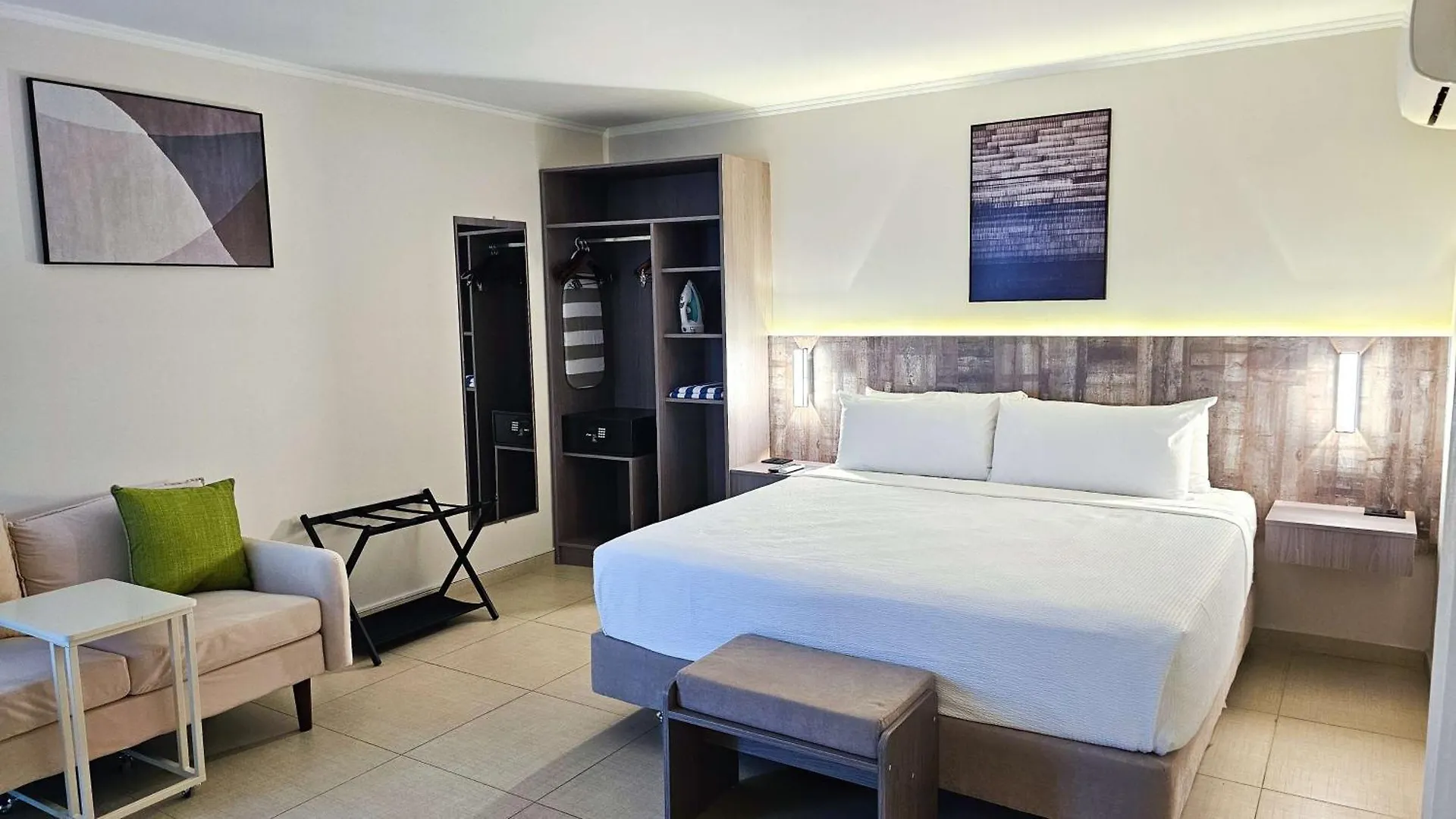 Aruba Boutique & Art Hotel, BW Signature Collection - Only Adults - New Hotel Palm Beach