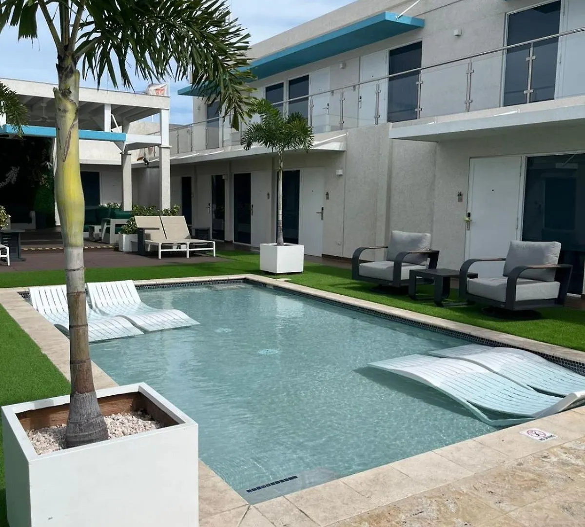 Aruba Boutique & Art Hotel, BW Signature Collection - Only Adults - New Hotel Palm Beach 3*,  Aruba