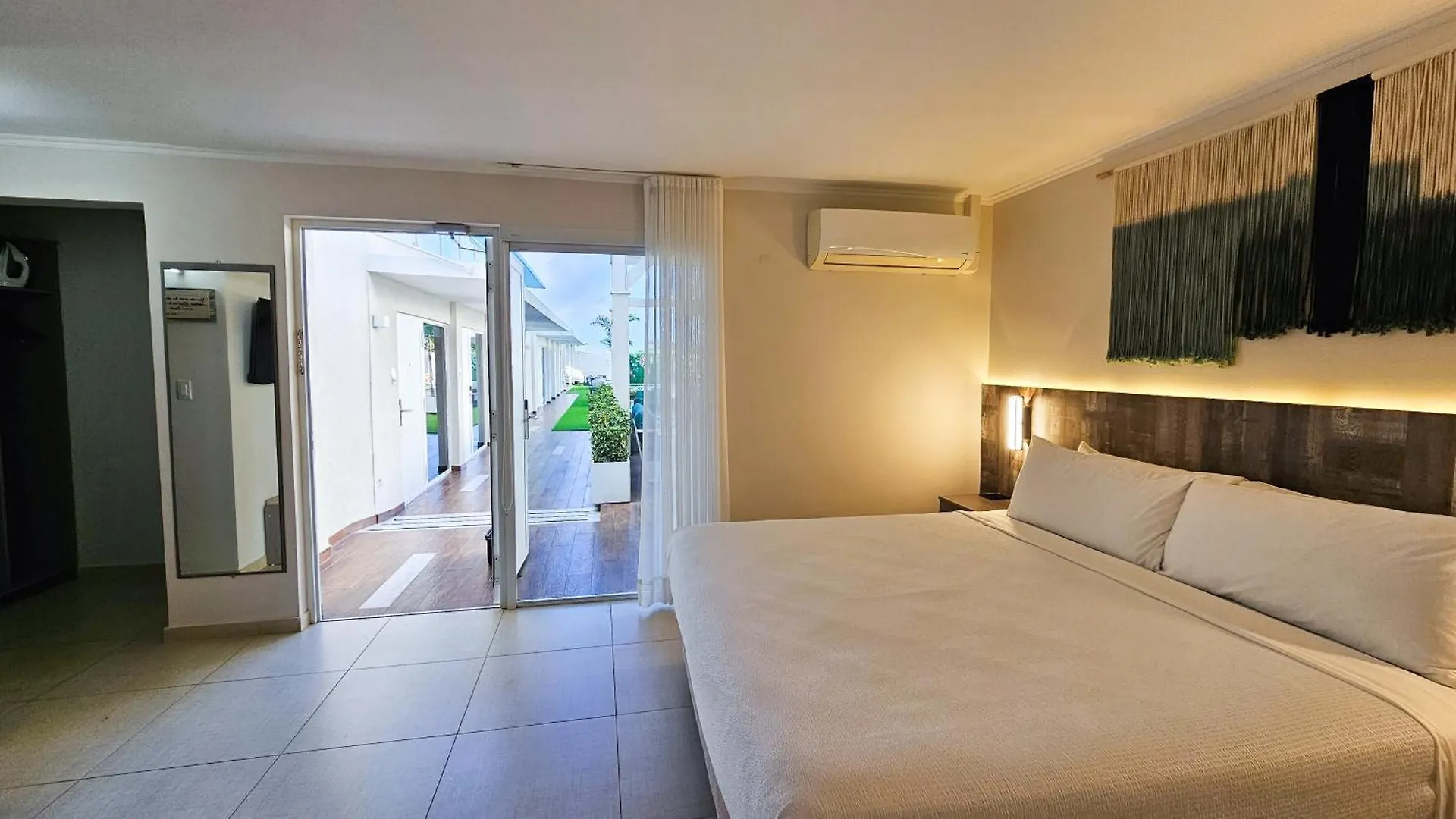 Aruba Boutique & Art Hotel, BW Signature Collection - Only Adults - New Hotel Palm Beach