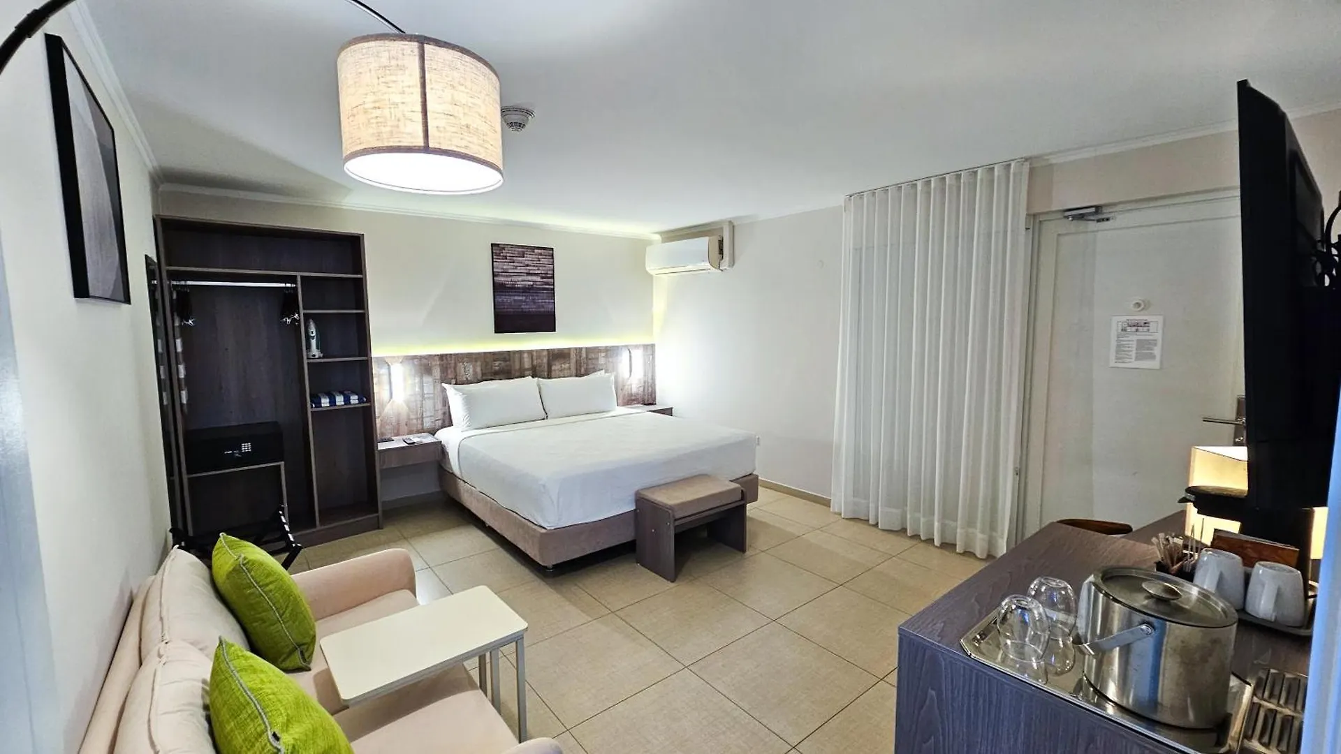 Aruba Boutique & Art Hotel, BW Signature Collection - Only Adults - New Hotel Palm Beach