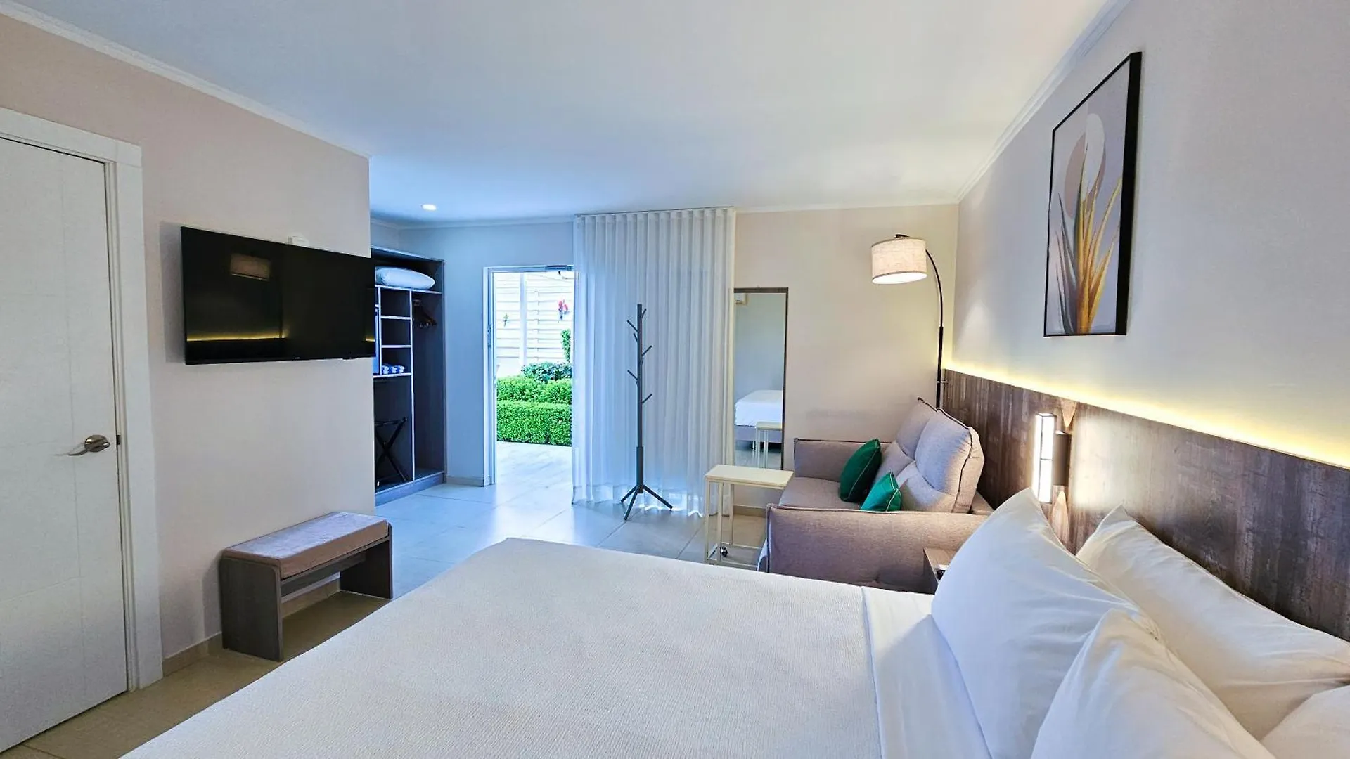 Aruba Boutique & Art Hotel, BW Signature Collection - Only Adults - New Hotel Palm Beach