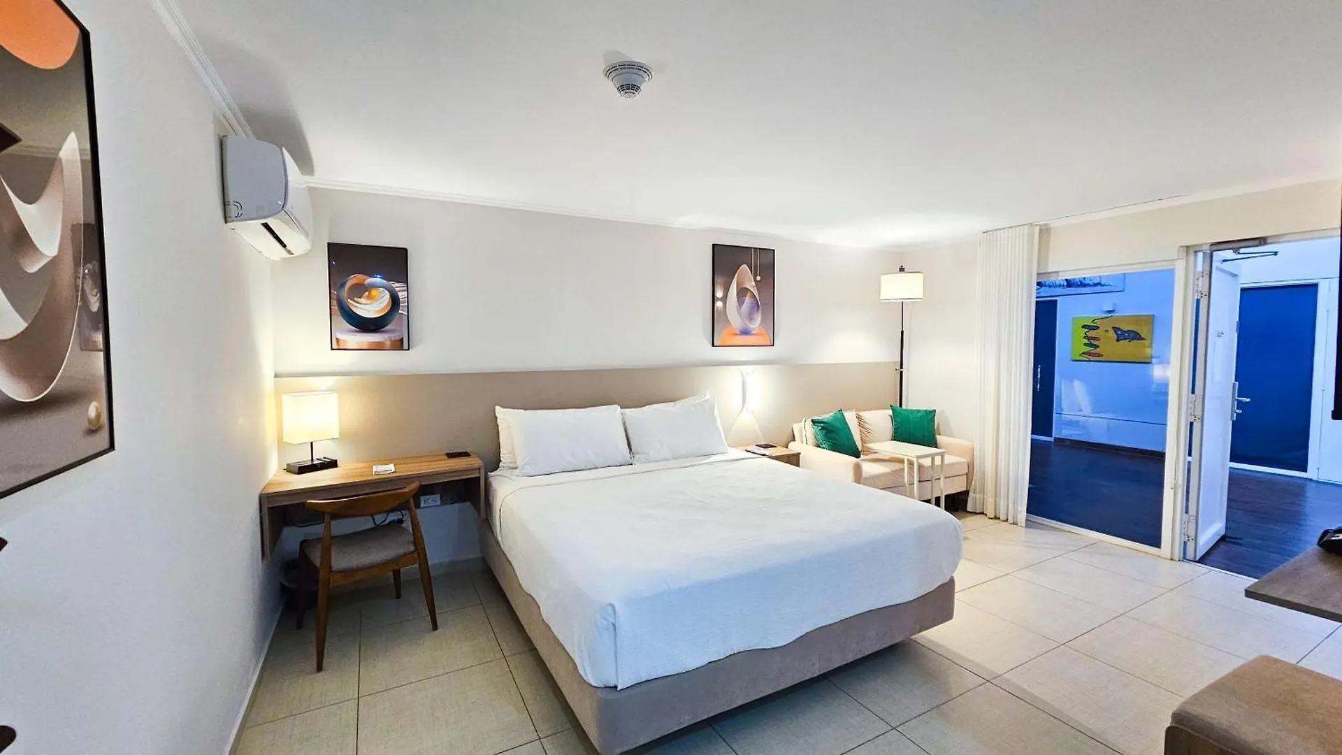 Aruba Boutique & Art Hotel, BW Signature Collection - Only Adults - New Hotel Palm Beach
